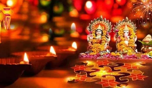 Diwali 2022: इस वर्ष पांच नहीं छह दिनों का होगा दीपोत्सव, धनतेरस पर त्रिपुष्कर योग के साथ होगी शुरुआत